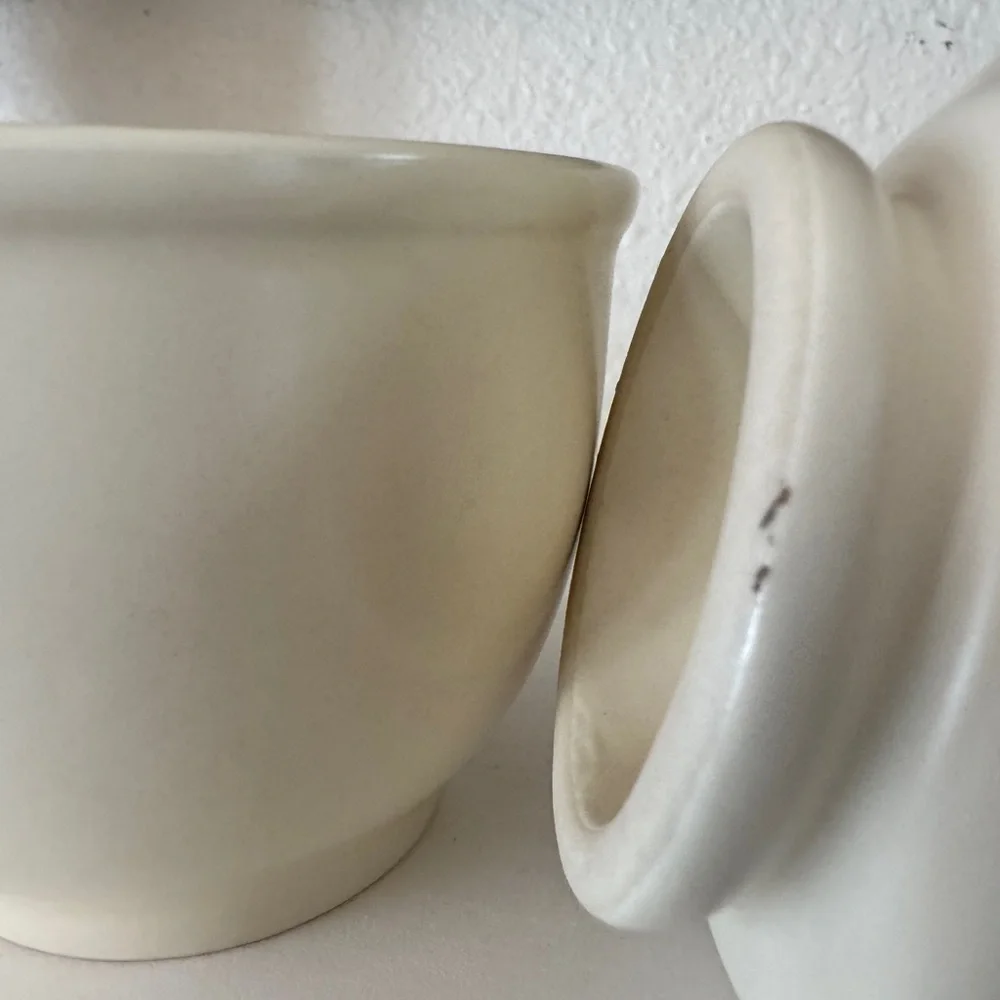 Petite Maison French‎ Ceramic Butter Bowl